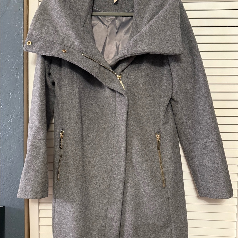 Michael Kors Gray Trench Coat with Dramatic Collar